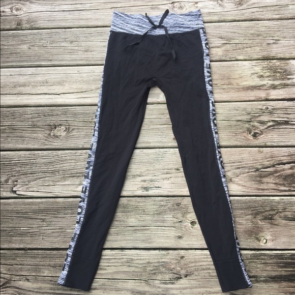 LEGGING BUNDLE🥀 - Picture 5 of 9